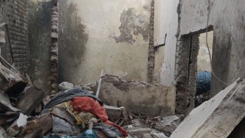 Rumah di Kediri Hancur Total akibat "Septic Tank" Meledak