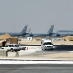 Pangkalan udara militer Amerika Serikat di Al Udeid, selatan Doha, Qatar, saat difoto pada 23 Oktober 2002. Al Udeid menjadi target serangan Iran pada Senin (23/6/2025) untuk membalas gempuran udara AS terhadap tiga situs nuklir utama.(AFP/RABIH MOGHRABI)