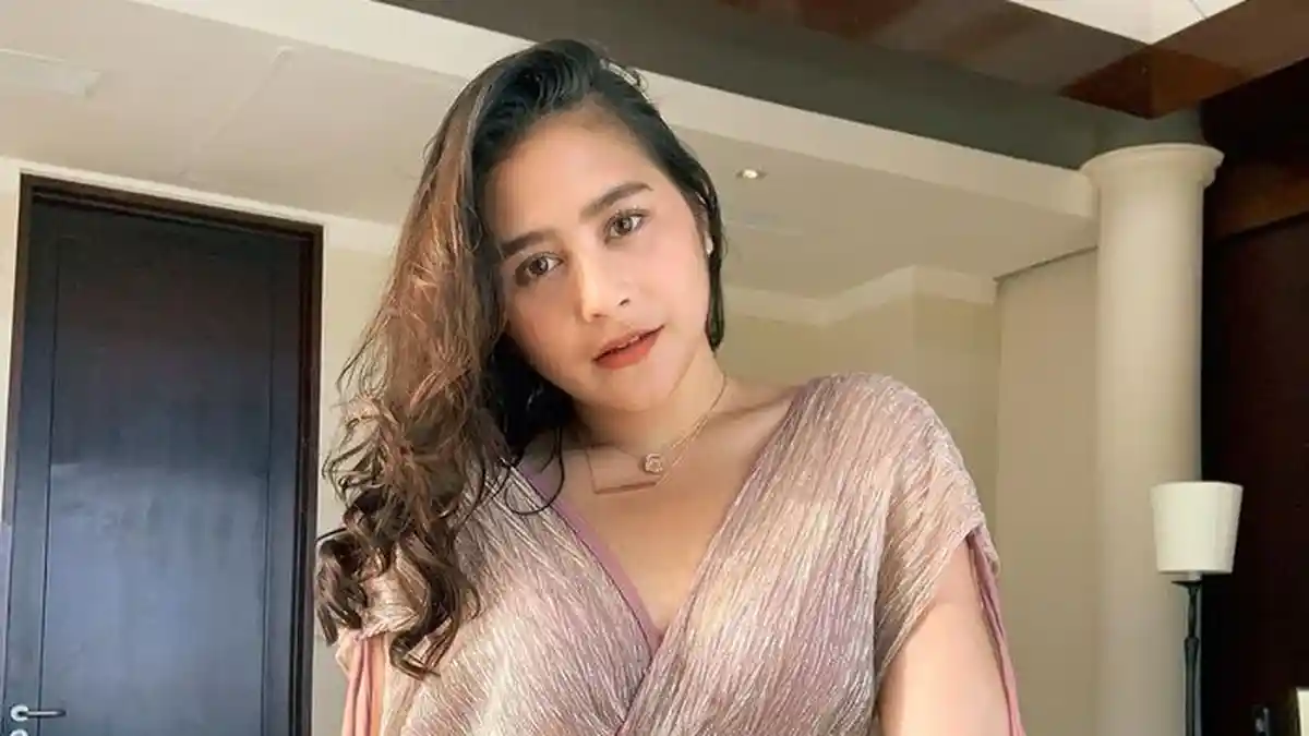 IG Prilly Latuconsina